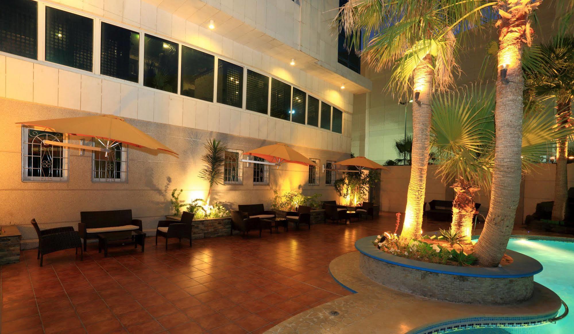 Boudl Al Shatea Dammam Buitenkant foto