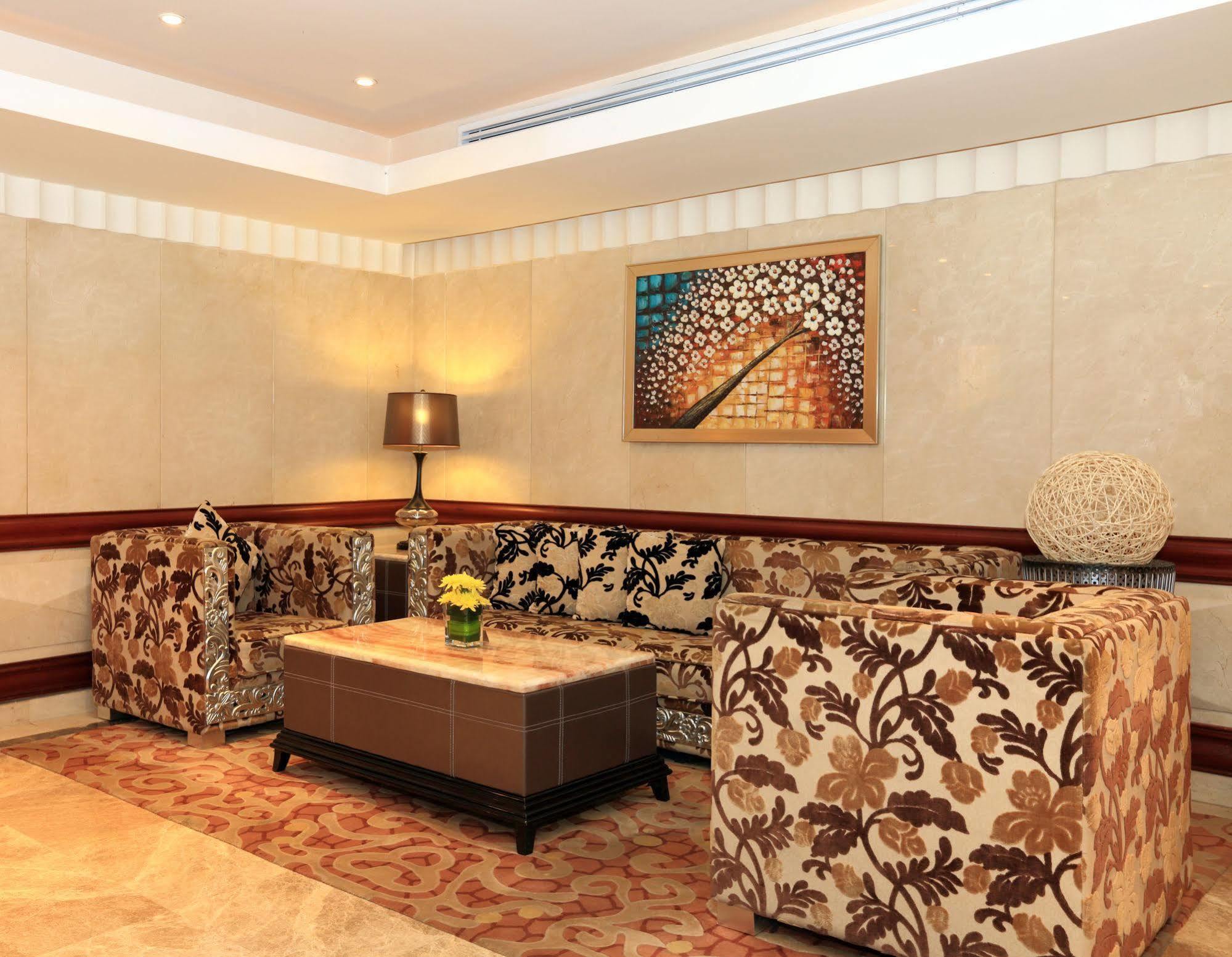 Boudl Al Shatea Dammam Buitenkant foto