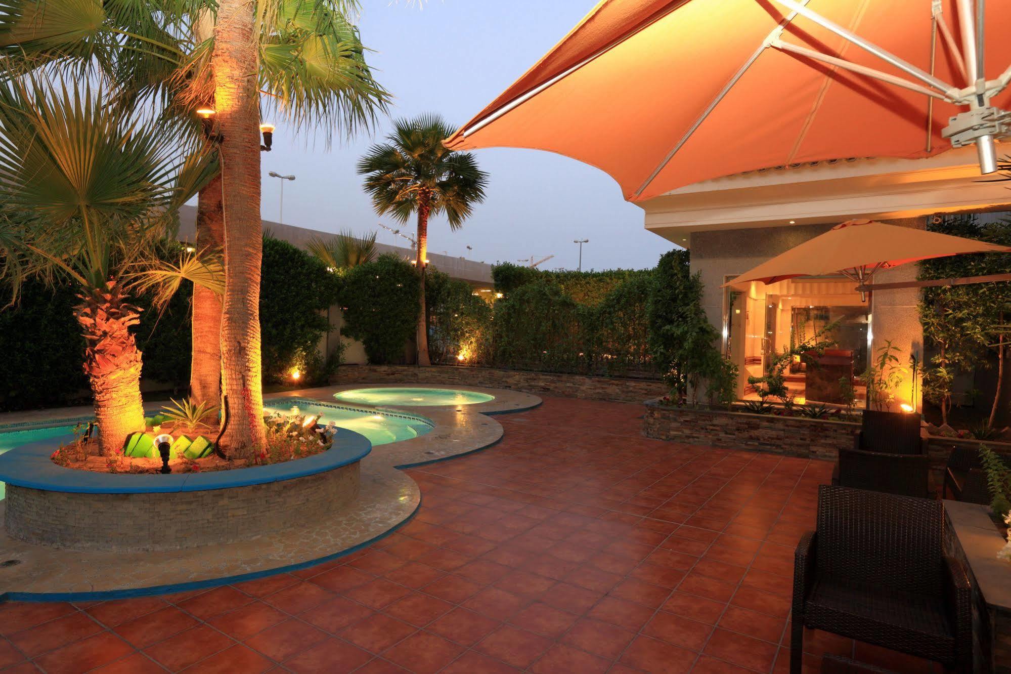 Boudl Al Shatea Dammam Buitenkant foto